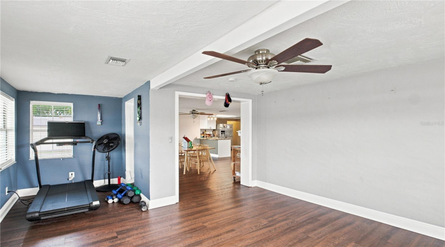 New Port Richey, Florida 34653, 3 Bedroom Bedrooms, ,2 Bathroombathrooms,Residential,For Sale,Otter,0,Mfrtb8517109