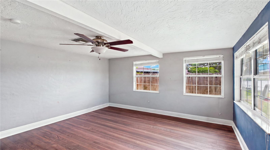 New Port Richey, Florida 34653, 3 Bedroom Bedrooms, ,2 Bathroombathrooms,Residential,For Sale,Otter,0,Mfrtb8517109