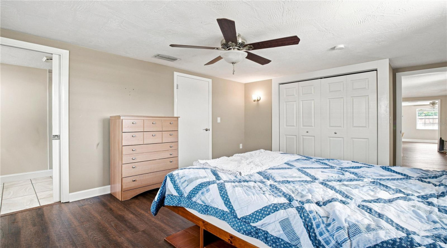 New Port Richey, Florida 34653, 3 Bedroom Bedrooms, ,2 Bathroombathrooms,Residential,For Sale,Otter,0,Mfrtb8517109