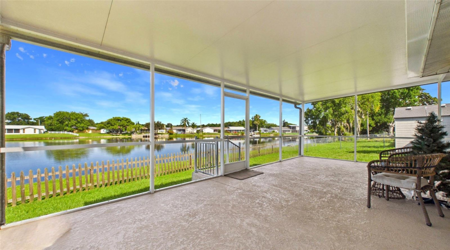 New Port Richey, Florida 34653, 3 Bedroom Bedrooms, ,2 Bathroombathrooms,Residential,For Sale,Otter,0,Mfrtb8517109