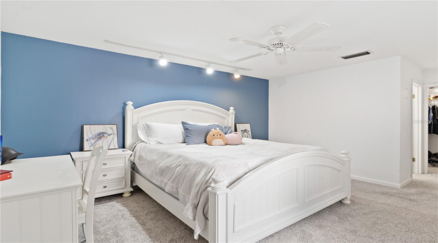 Primary En-Suite