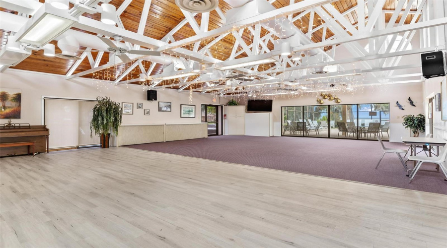 Clubhouse With All Dinner Ware For Parties