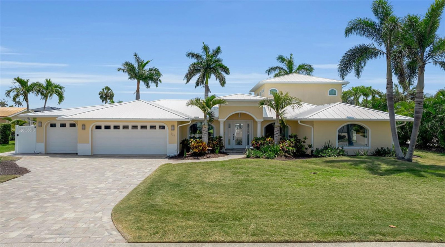 Longboat Key, Florida 34228, 3 Bedroom Bedrooms, ,3 Bathroombathrooms,Residential,For Sale,Hornblower,0,Mfra4692210