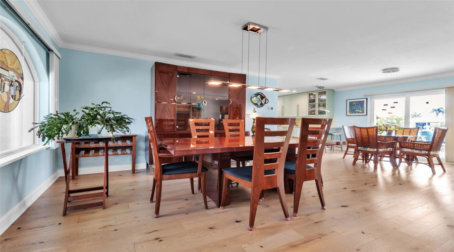 Longboat Key, Florida 34228, 3 Bedroom Bedrooms, ,3 Bathroombathrooms,Residential,For Sale,Hornblower,0,Mfra4692210