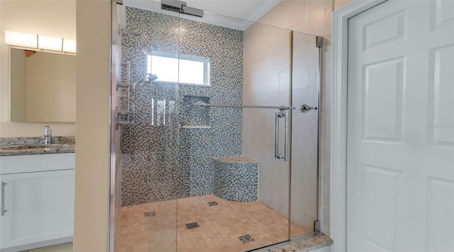 Primary Bath Shower With Multiple Shower Heads