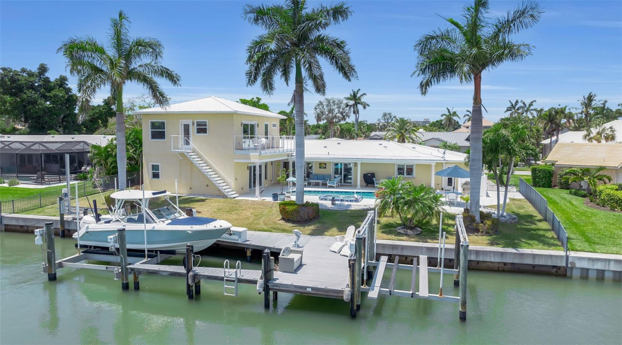 Longboat Key, Florida 34228, 3 Bedroom Bedrooms, ,3 Bathroombathrooms,Residential,For Sale,Hornblower,0,Mfra4692210