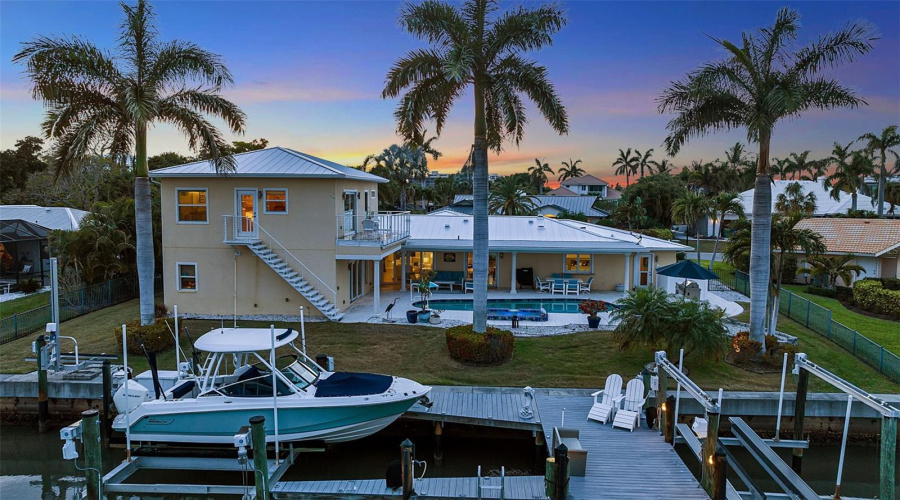 Longboat Key, Florida 34228, 3 Bedroom Bedrooms, ,3 Bathroombathrooms,Residential,For Sale,Hornblower,0,Mfra4692210