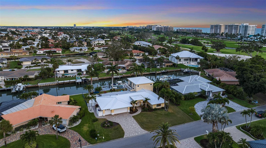 Longboat Key, Florida 34228, 3 Bedroom Bedrooms, ,3 Bathroombathrooms,Residential,For Sale,Hornblower,0,Mfra4692210