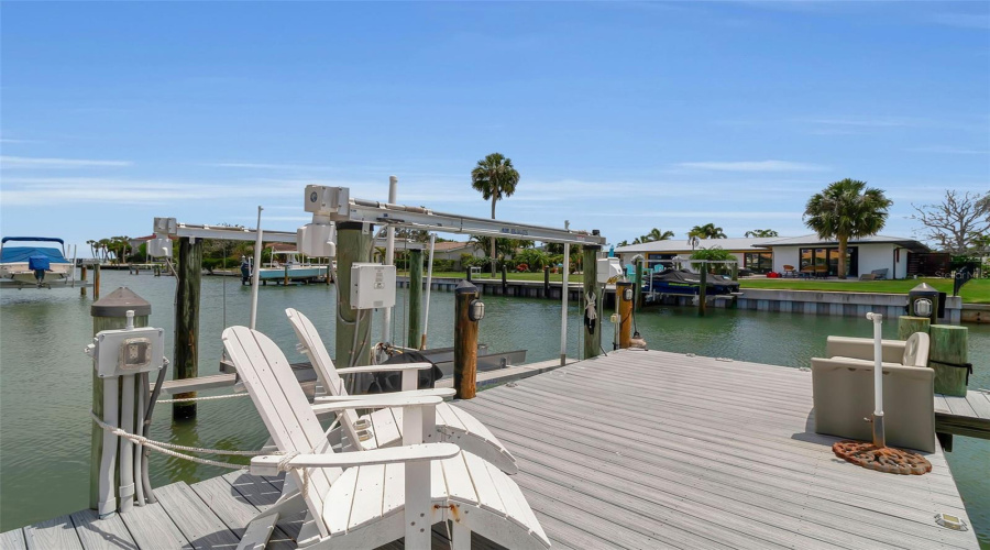 Longboat Key, Florida 34228, 3 Bedroom Bedrooms, ,3 Bathroombathrooms,Residential,For Sale,Hornblower,0,Mfra4692210