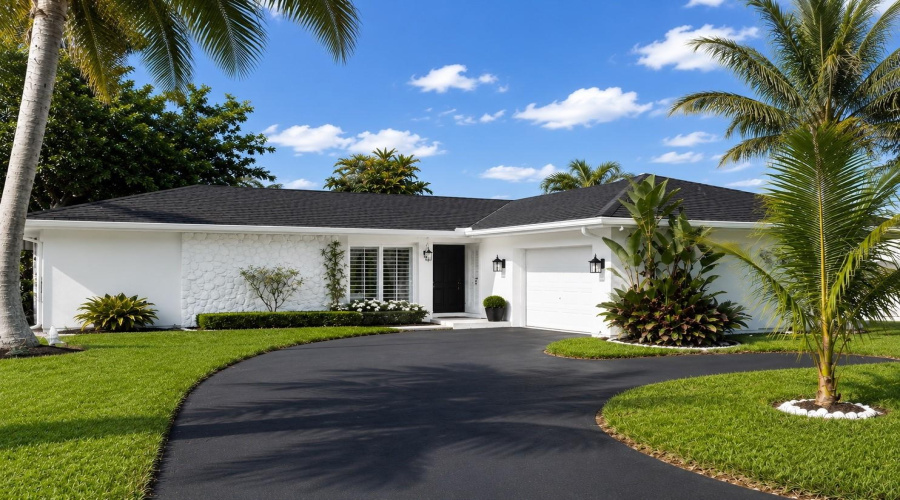 Davie, Florida 33314, 3 Bedroom Bedrooms, ,2 Bathroombathrooms,Residential,For Sale,42Nd,0,Mfro6409135
