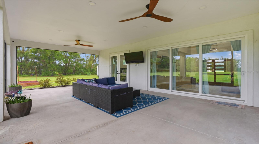 Alachua, Florida 32615, 4 Bedroom Bedrooms, ,4 Bathroombathrooms,Residential,For Sale,138Th,0,Mfrgc541994