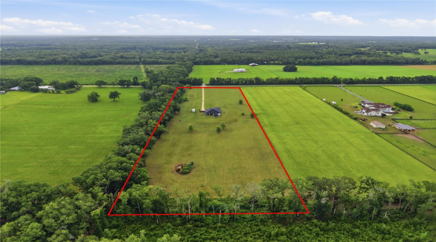Alachua, Florida 32615, 4 Bedroom Bedrooms, ,4 Bathroombathrooms,Residential,For Sale,138Th,0,Mfrgc541994