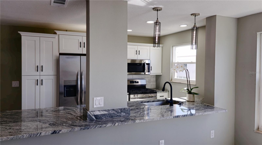 St Petersburg, Florida 33709, 2 Bedroom Bedrooms, ,1 Bathroombathrooms,Residential,For Sale,80Th St N,0,Mfrtb8314951