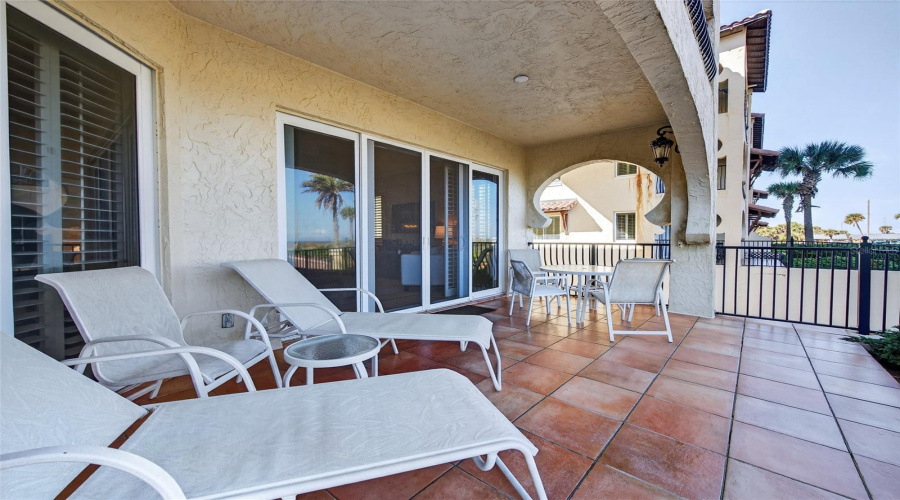 Lanai Porch
