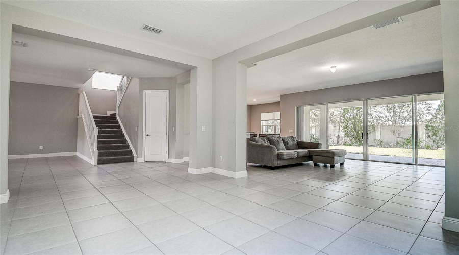 Wesley Chapel, Florida 33543, 5 Bedroom Bedrooms, ,4 Bathroombathrooms,Residential,For Sale,Lindentree,0,Mfrtb8516695