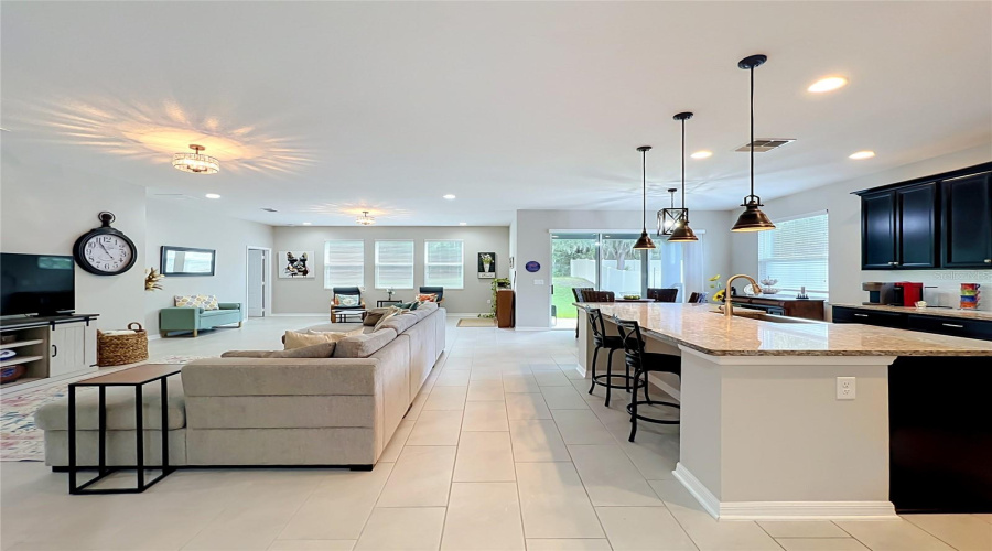 Sorrento, Florida 32776, 3 Bedroom Bedrooms, ,3 Bathroombathrooms,Residential,For Sale,Geoff,0,Mfro6430404