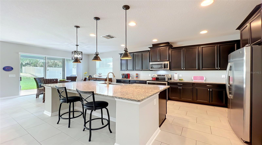 Sorrento, Florida 32776, 3 Bedroom Bedrooms, ,3 Bathroombathrooms,Residential,For Sale,Geoff,0,Mfro6430404
