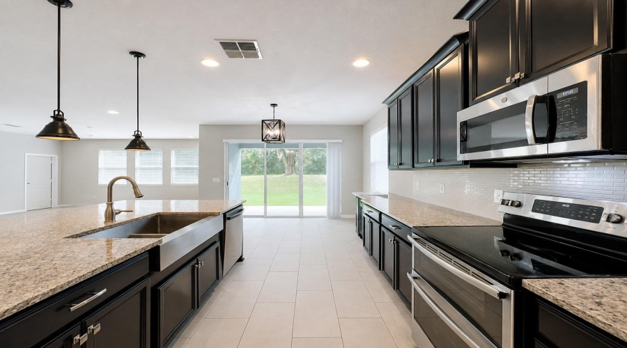Sorrento, Florida 32776, 3 Bedroom Bedrooms, ,3 Bathroombathrooms,Residential,For Sale,Geoff,0,Mfro6430404