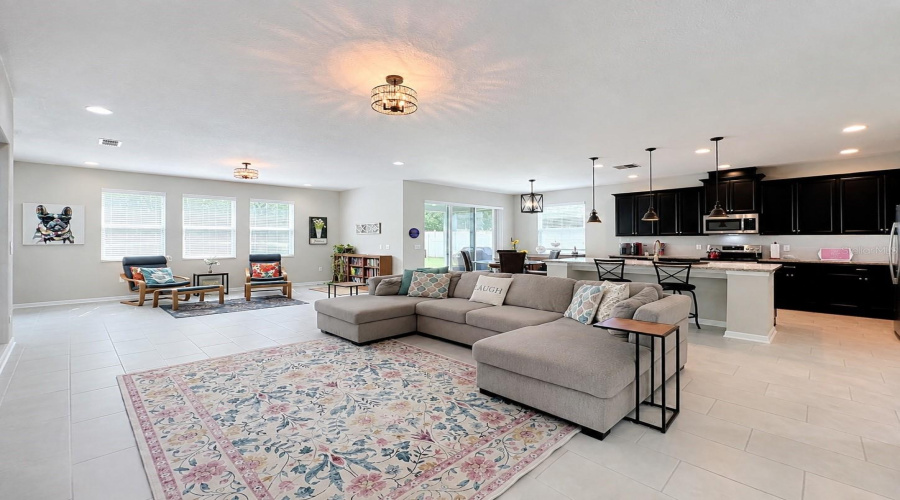 Sorrento, Florida 32776, 3 Bedroom Bedrooms, ,3 Bathroombathrooms,Residential,For Sale,Geoff,0,Mfro6430404