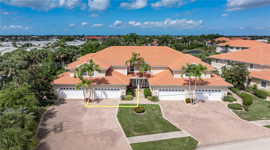 Punta Gorda, Florida 33950, 3 Bedroom Bedrooms, ,2 Bathroombathrooms,Residential,For Sale,Tropicana,0,Mfrc7527088
