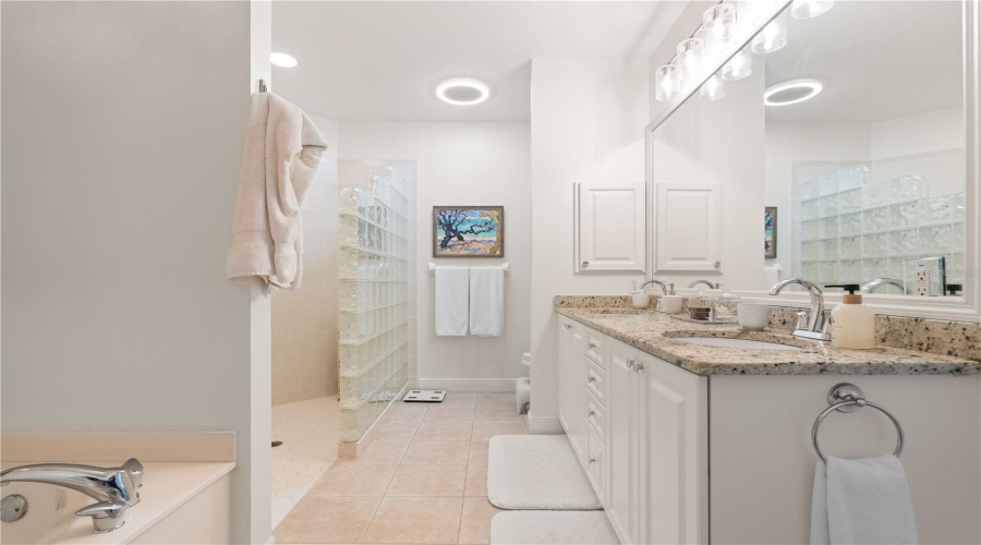 Punta Gorda, Florida 33950, 3 Bedroom Bedrooms, ,2 Bathroombathrooms,Residential,For Sale,Tropicana,0,Mfrc7527088