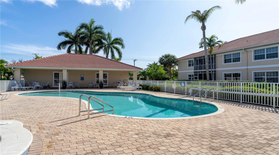 Punta Gorda, Florida 33950, 3 Bedroom Bedrooms, ,2 Bathroombathrooms,Residential,For Sale,Tropicana,0,Mfrc7527088