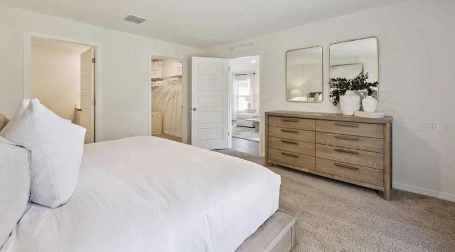 Lakeland, Florida 33810, 3 Bedroom Bedrooms, ,2 Bathroombathrooms,Residential,For Sale,Lake Fox,0,Mfro6418068