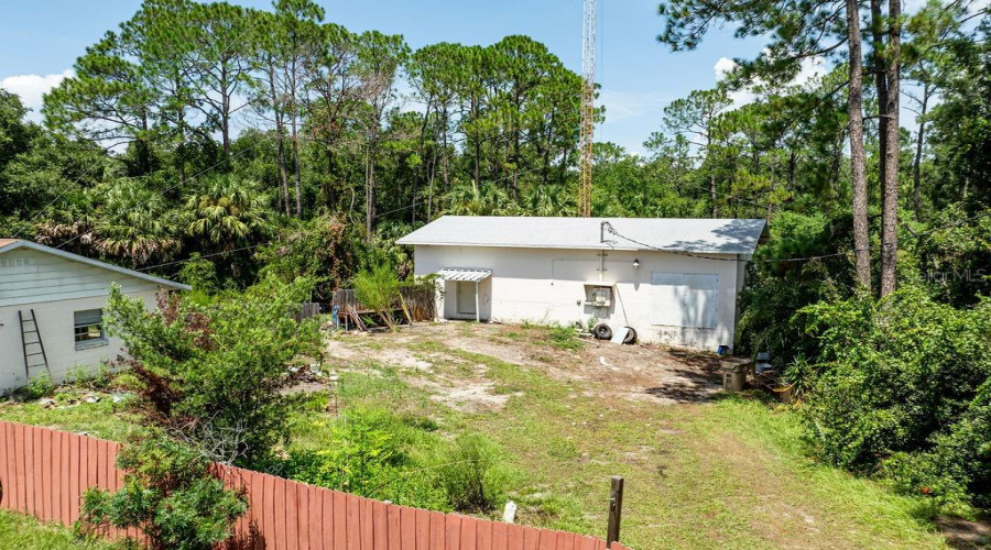 Leesburg, Florida 34788, 3 Bedroom Bedrooms, ,2 Bathroombathrooms,Residential,For Sale,Haines Creek,0,Mfrg5116551