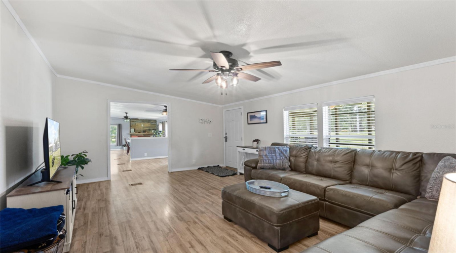 Live Oak, Florida 32060, 3 Bedroom Bedrooms, ,2 Bathroombathrooms,Residential,For Sale,160Th,0,Mfrv4950900