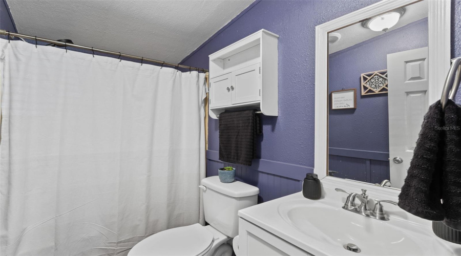 Live Oak, Florida 32060, 3 Bedroom Bedrooms, ,2 Bathroombathrooms,Residential,For Sale,160Th,0,Mfrv4950900