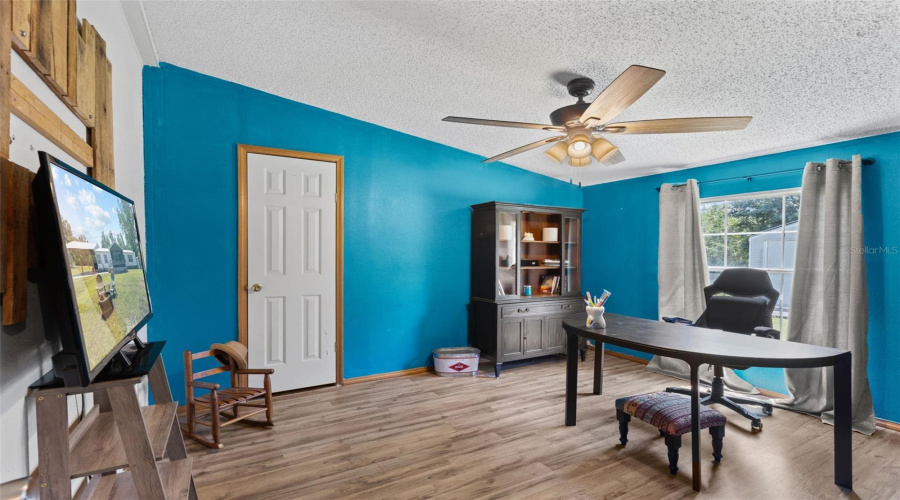 Live Oak, Florida 32060, 3 Bedroom Bedrooms, ,2 Bathroombathrooms,Residential,For Sale,160Th,0,Mfrv4950900
