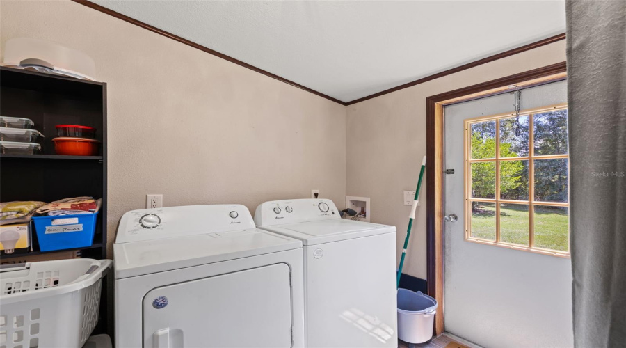 Live Oak, Florida 32060, 3 Bedroom Bedrooms, ,2 Bathroombathrooms,Residential,For Sale,160Th,0,Mfrv4950900
