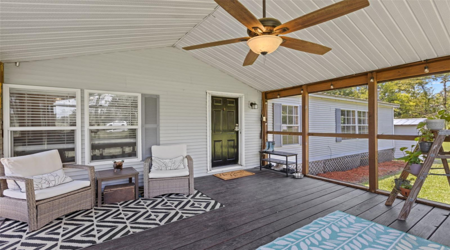 Live Oak, Florida 32060, 3 Bedroom Bedrooms, ,2 Bathroombathrooms,Residential,For Sale,160Th,0,Mfrv4950900