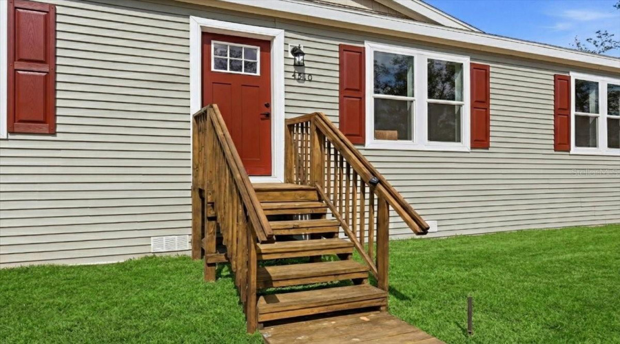 Lake Wales, Florida 33859, 3 Bedroom Bedrooms, ,2 Bathroombathrooms,Residential,For Sale,Crows Bluff,0,Mfrp4936545