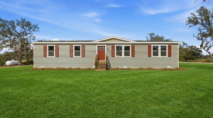 Lake Wales, Florida 33859, 3 Bedroom Bedrooms, ,2 Bathroombathrooms,Residential,For Sale,Crows Bluff,0,Mfrp4936545
