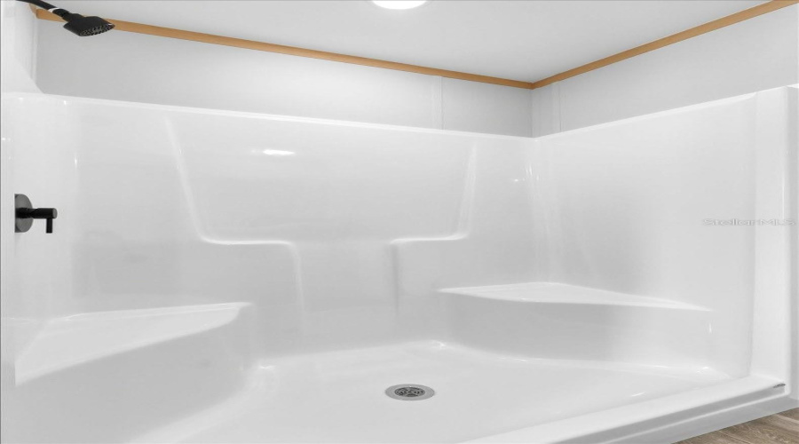 Lake Wales, Florida 33859, 3 Bedroom Bedrooms, ,2 Bathroombathrooms,Residential,For Sale,Crows Bluff,0,Mfrp4936545