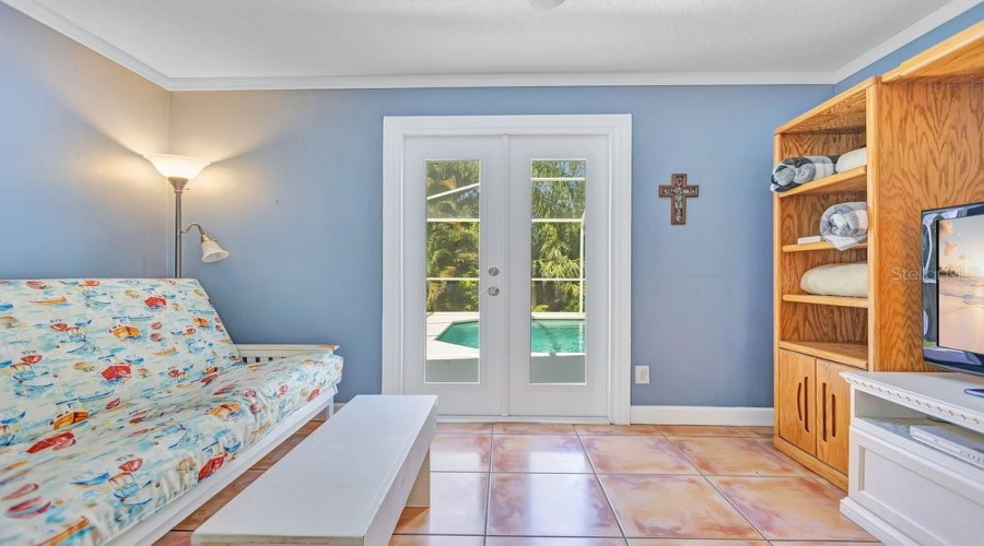 Dunedin, Florida 34698, 3 Bedroom Bedrooms, ,2 Bathroombathrooms,Residential,For Sale,Patricia,0,Mfrtb8541477