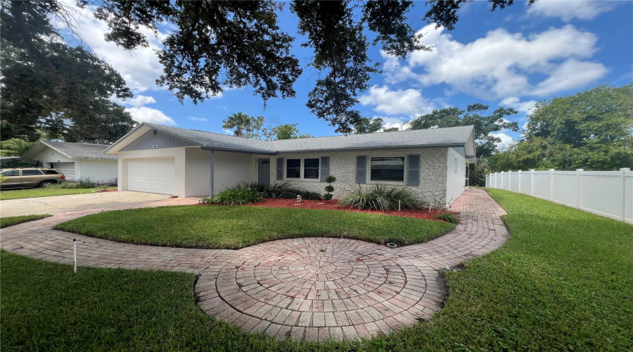 Dunedin, Florida 34698, 3 Bedroom Bedrooms, ,2 Bathroombathrooms,Residential,For Sale,Patricia,0,Mfrtb8541477