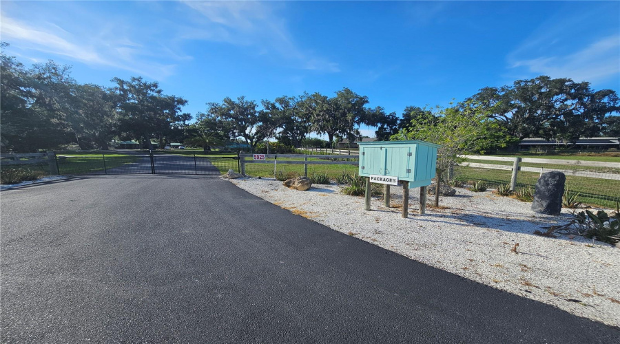 Parrish, Florida 34219, 3 Bedroom Bedrooms, ,2 Bathroombathrooms,Residential,For Sale,Spencer Parrish,0,Mfra4691994