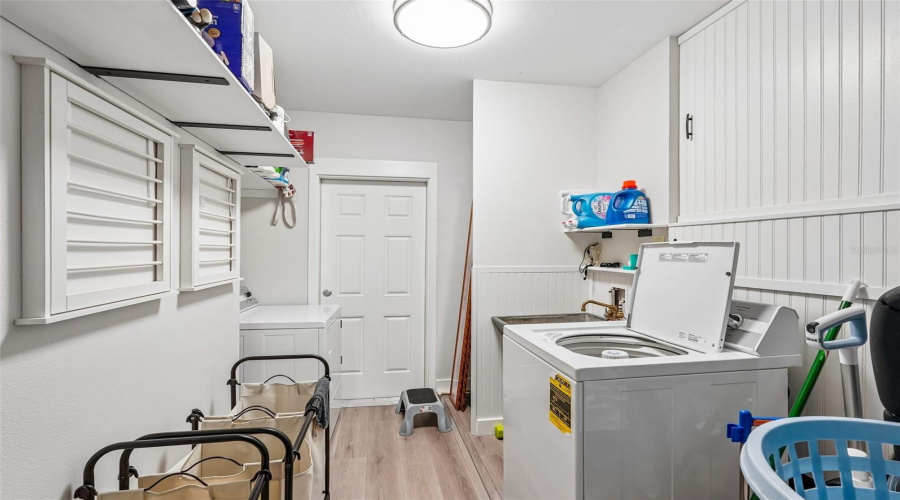Venice, Florida 34293, 3 Bedroom Bedrooms, ,2 Bathroombathrooms,Residential,For Sale,Shamrock,0,Mfra4702591