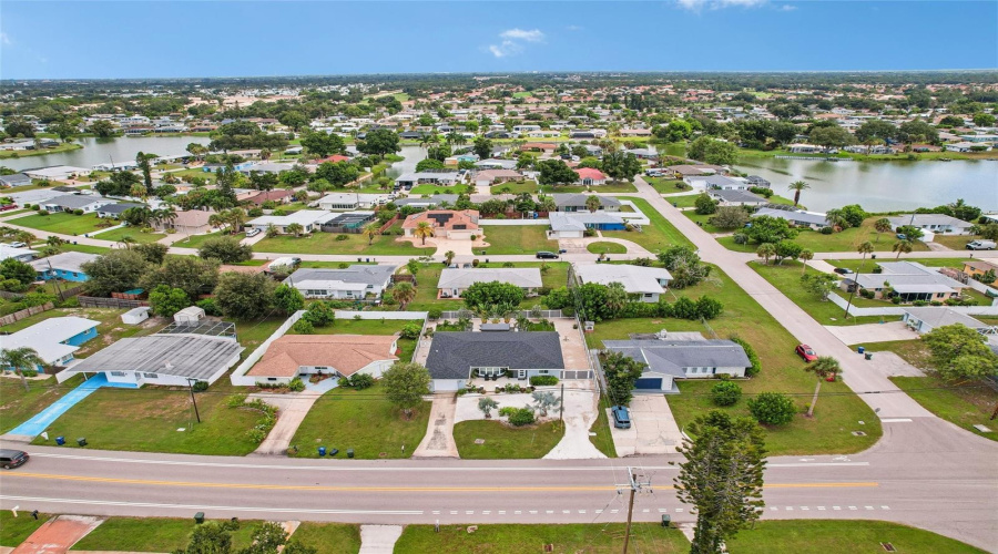 Venice, Florida 34293, 3 Bedroom Bedrooms, ,2 Bathroombathrooms,Residential,For Sale,Shamrock,0,Mfra4702591