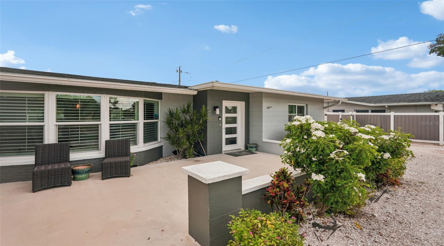 Venice, Florida 34293, 3 Bedroom Bedrooms, ,2 Bathroombathrooms,Residential,For Sale,Shamrock,0,Mfra4702591