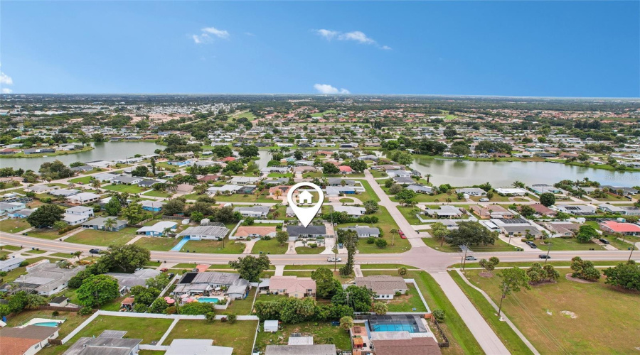 Venice, Florida 34293, 3 Bedroom Bedrooms, ,2 Bathroombathrooms,Residential,For Sale,Shamrock,0,Mfra4702591