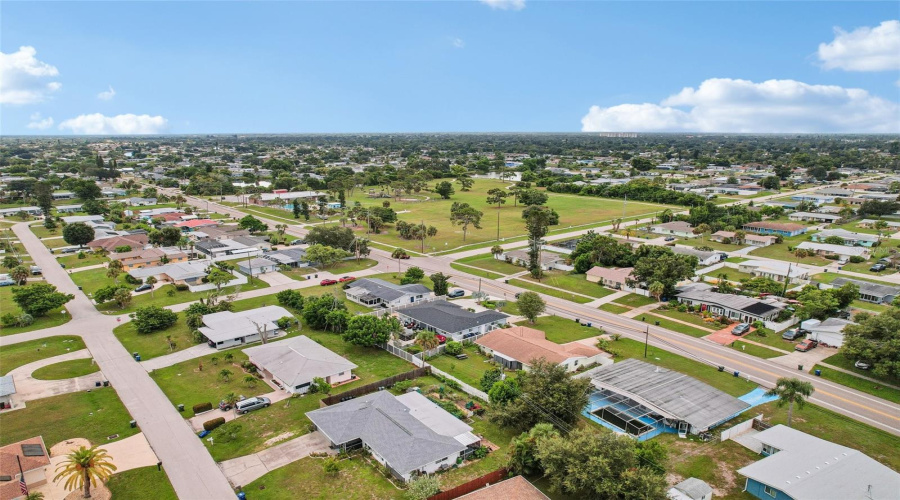 Venice, Florida 34293, 3 Bedroom Bedrooms, ,2 Bathroombathrooms,Residential,For Sale,Shamrock,0,Mfra4702591