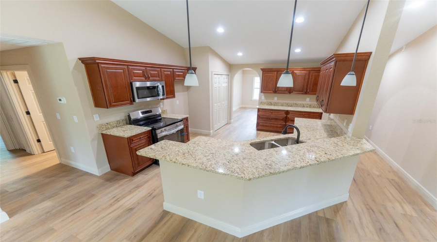 Dunnellon, Florida 34432, 3 Bedroom Bedrooms, ,2 Bathroombathrooms,Residential,For Sale,127Th,0,Mfrom731167