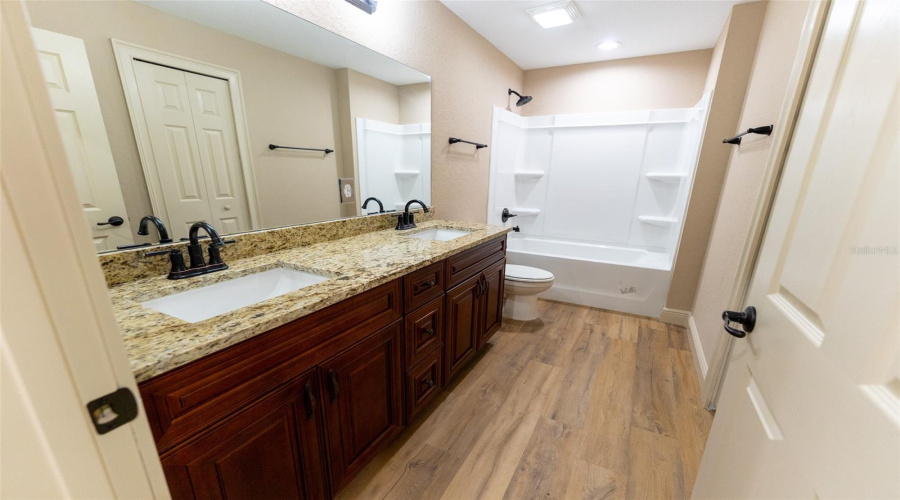 Dunnellon, Florida 34432, 3 Bedroom Bedrooms, ,2 Bathroombathrooms,Residential,For Sale,127Th,0,Mfrom731167