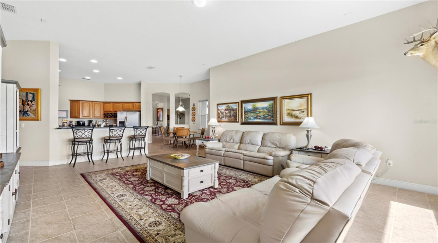 Kissimmee, Florida 34746, 4 Bedroom Bedrooms, ,3 Bathroombathrooms,Residential,For Sale,Somerset,0,Mfro6436346