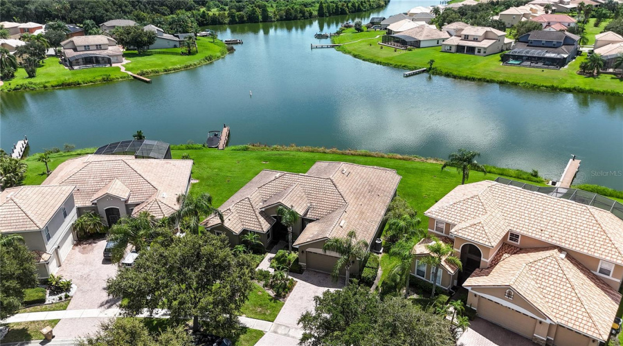 Kissimmee, Florida 34746, 4 Bedroom Bedrooms, ,3 Bathroombathrooms,Residential,For Sale,Somerset,0,Mfro6436346