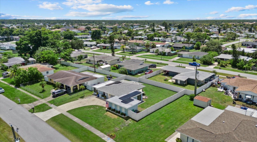 North Port, Florida 34287, 2 Bedroom Bedrooms, ,2 Bathroombathrooms,Residential,For Sale,Jordan,0,Mfrn6145452