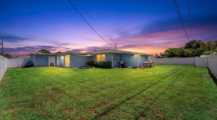 North Port, Florida 34287, 2 Bedroom Bedrooms, ,2 Bathroombathrooms,Residential,For Sale,Jordan,0,Mfrn6145452